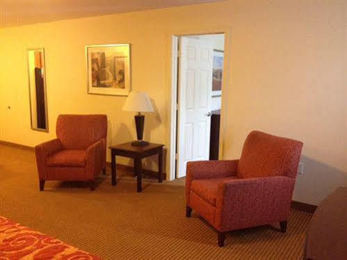 Intown Suites Extended Stay Columbus Ga Экстерьер фото